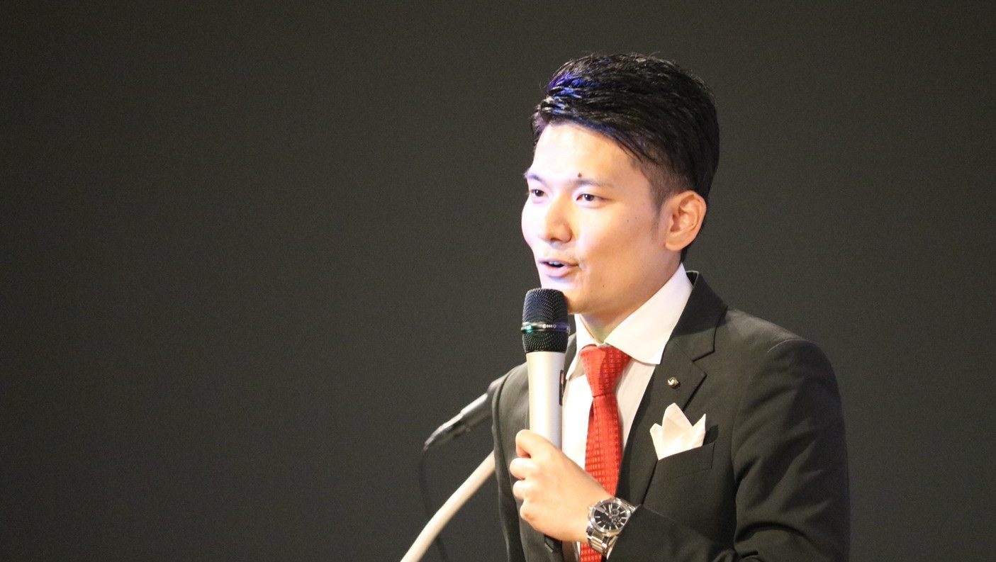 中西元成